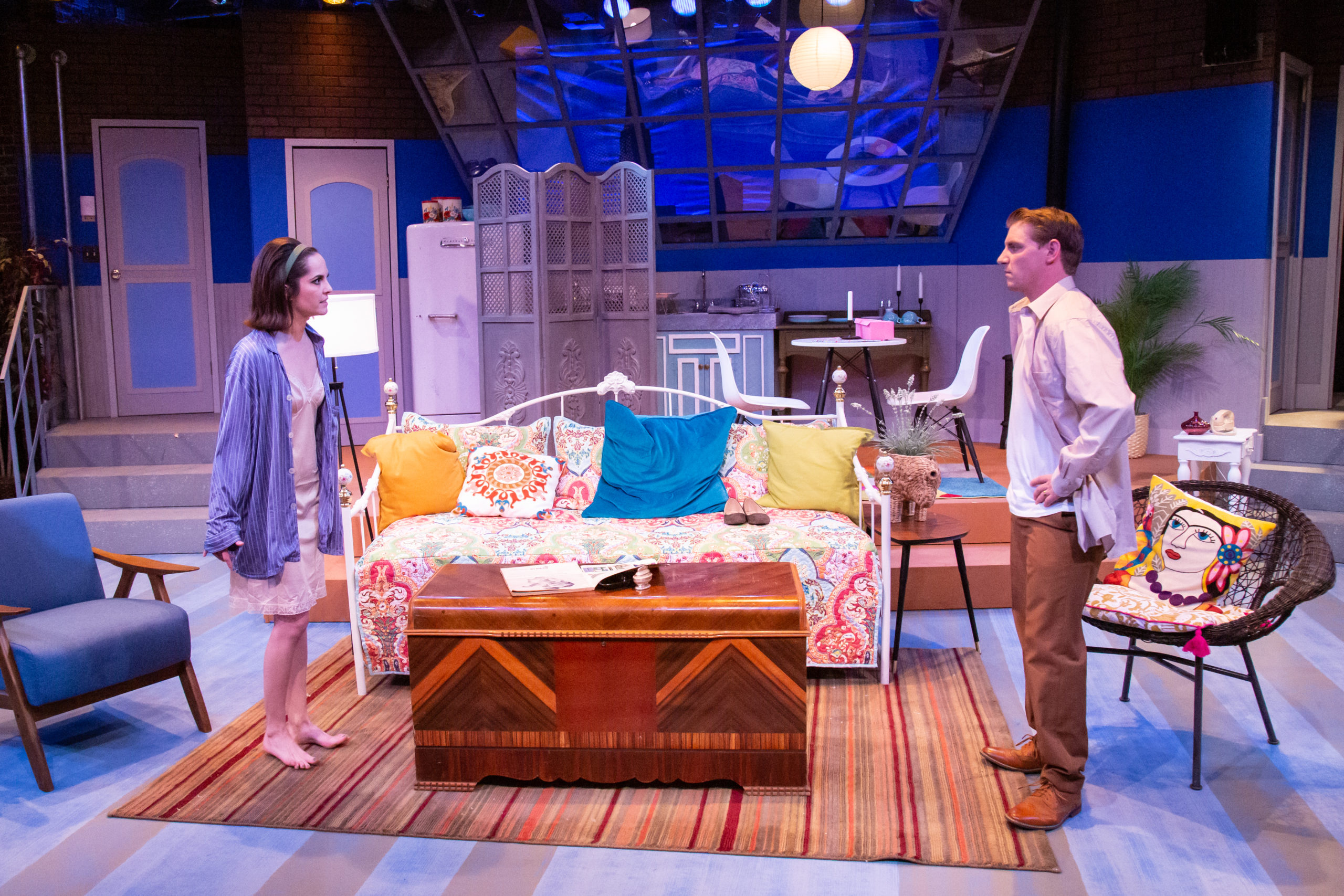 Review: ‘Barefoot in the Park’ has ‘winning cast’